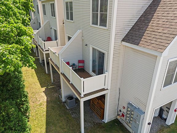 5th image of 195 Silver Street #15