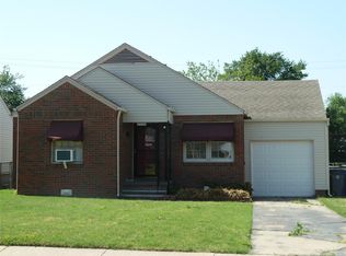 2528 E 3rd St, Tulsa, OK 74104