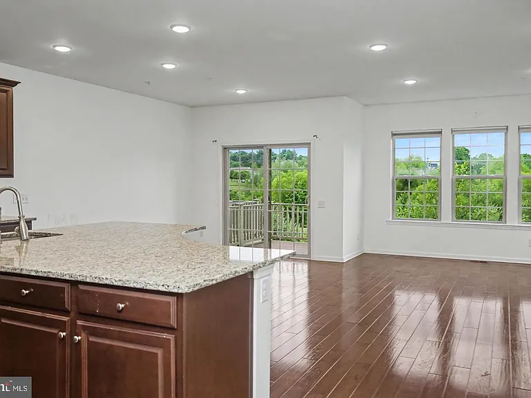 49 Locks Farm Ln — Photo 21