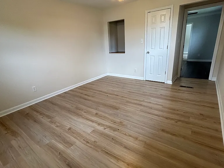 1124 Whites Mill Rd — Photo 13