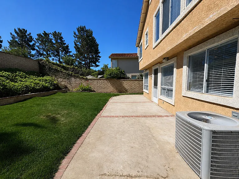 5178 Corte Vistora — Photo 37