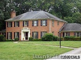 4132 Beresford Rd, Charlotte, NC 28211