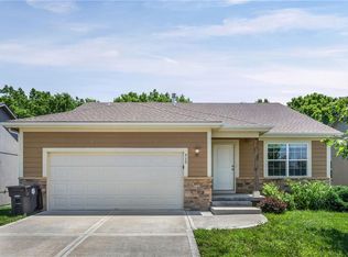 717 Samantha Ln, Belton, MO 64012