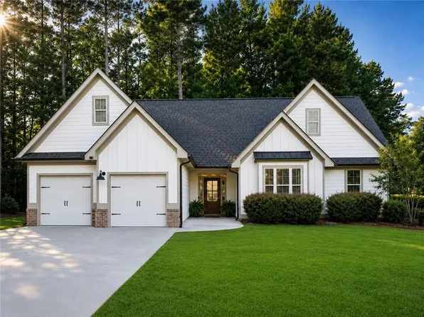 59 Stonecrest Dr, Dallas, GA 30157