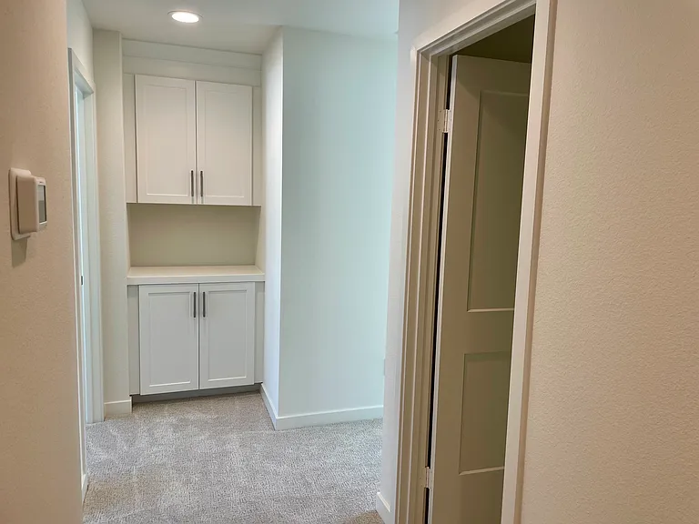2577 Delphinium Ln — Photo 12