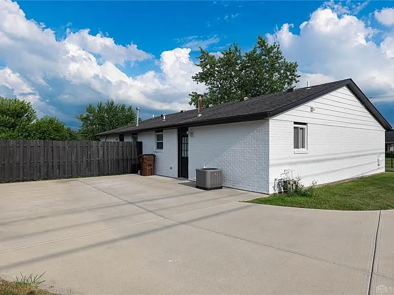 2 E Northwood Dr #A — Photo 15