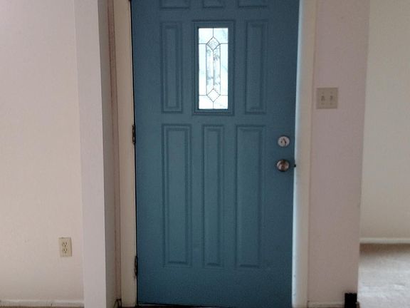 5th image of 8113 N 106th Ave