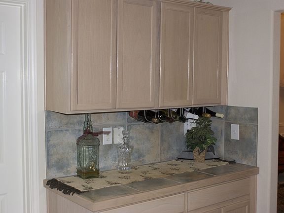 4th image of 2405 Redland Point