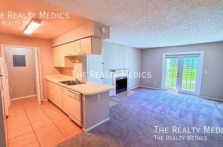 2550 N Alafaya Trl #2105 — Photo 5