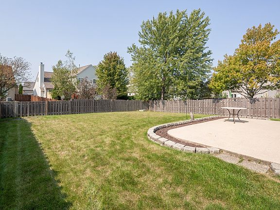 2nd image of 2981 Hillsboro Ln