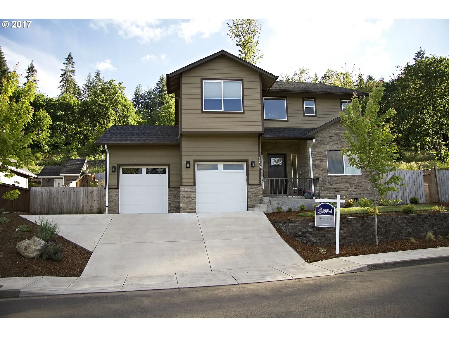 6689 Ivy St photo 1
