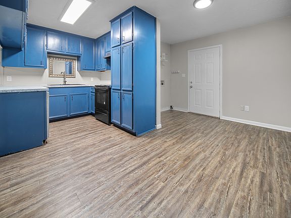 4th image of 12023 Joni Dr #1