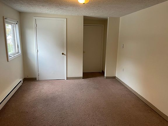 5th image of 30 Washington Ave APT 9