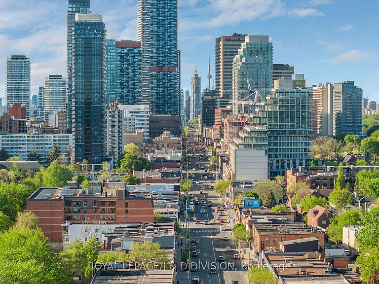 1 Strathgowan Ave #710 — Photo 36