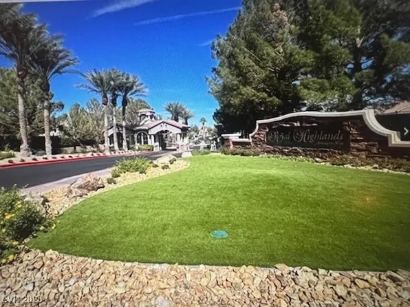 10956 Carberry Hill St, Las Vegas, NV 89141