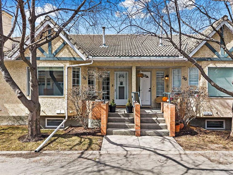 1st image of 38 W Richelieu Ct SW