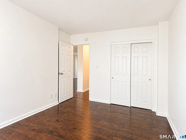 91 Strawberry Hill Ave #534 — Photo 13