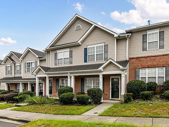 3rd image of 3516 Calpella Ct
