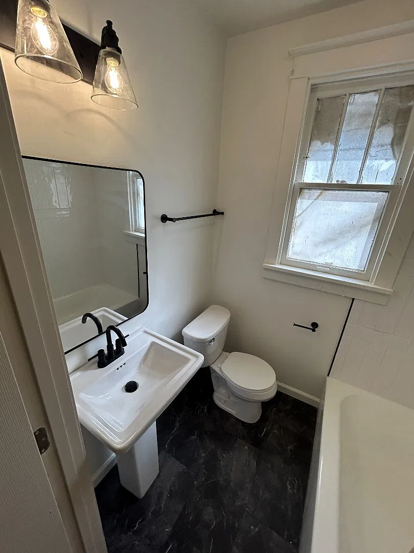 3951 Schiller Pl — Photo 3