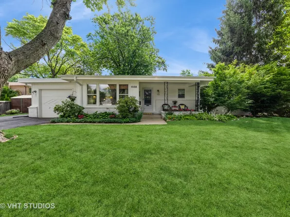 1038 Brookside Ln, Deerfield, IL 60015