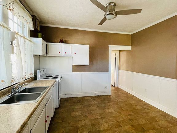 5th image of 338 Etna St