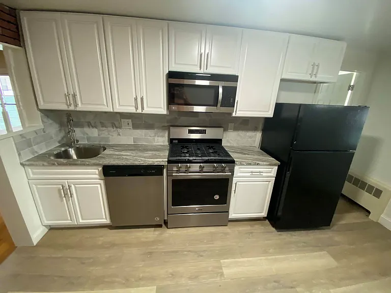 218 Harvard St #2 — Photo 1