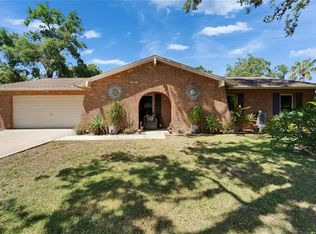 402 Merlin Ct, Brandon, FL 33510