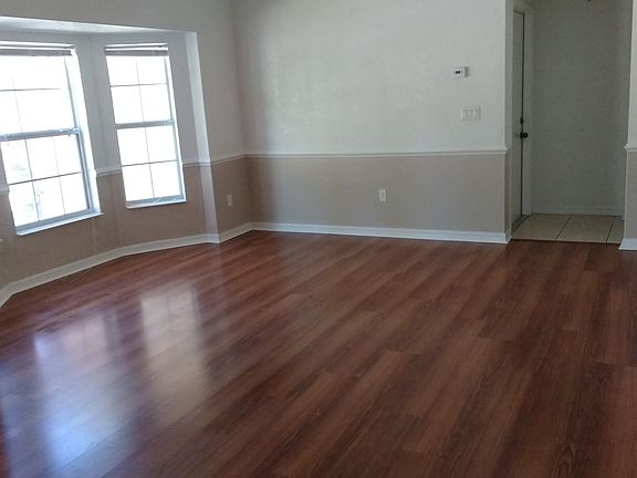 3rd image of 13816 SE 41st Ct