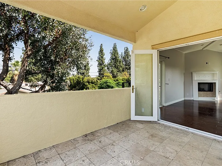406 N Fairview St — Photo 48