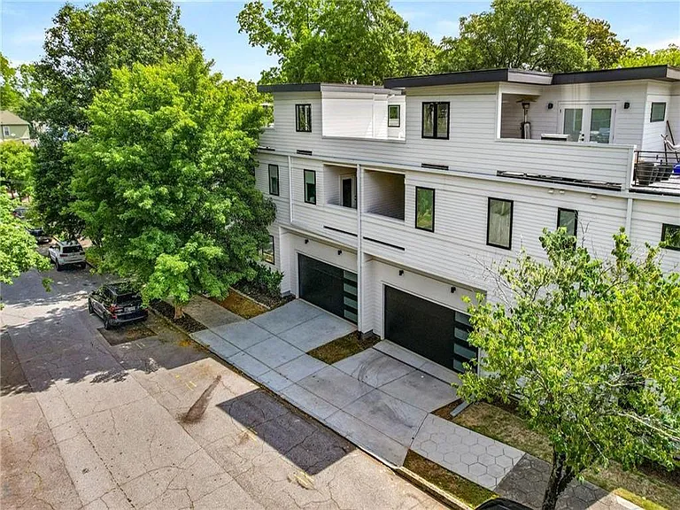 520 Wabash Ave NE #B — Photo 4