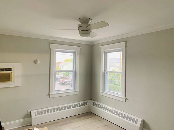 2nd image of 17 2nd St