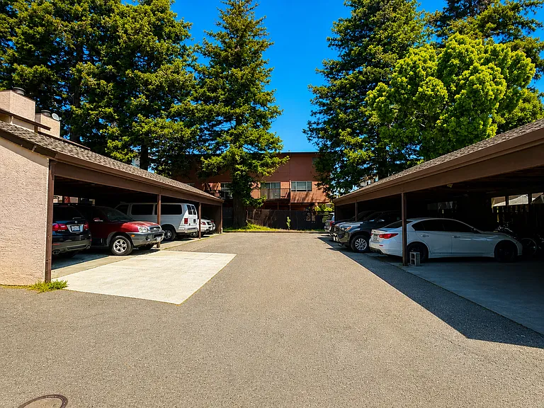 4763 Appian Way — Photo 11