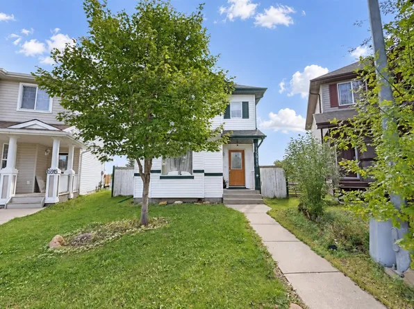 15911 38th St NW, Edmonton, AB T5Y 3E9