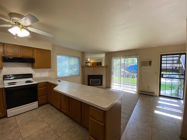 3583 S Marion St #102 — Photo 7