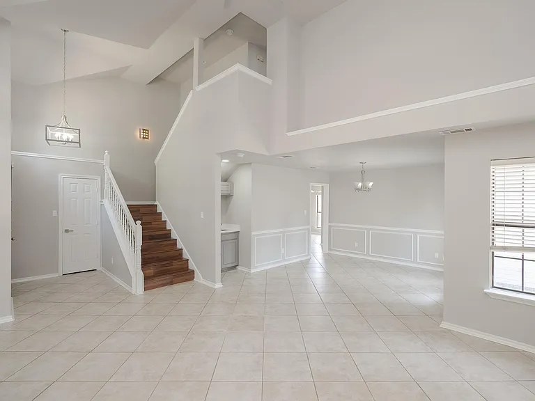 532 Lake Forest Dr — Photo 10