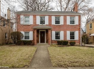 6746 N Keota Ave, Chicago, IL