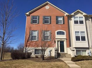 700 Thornbury Rd #112-1, Bartlett, IL 60103