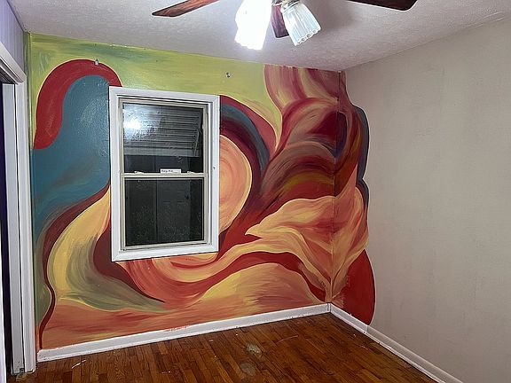 Bedroom 2 - Upper Level