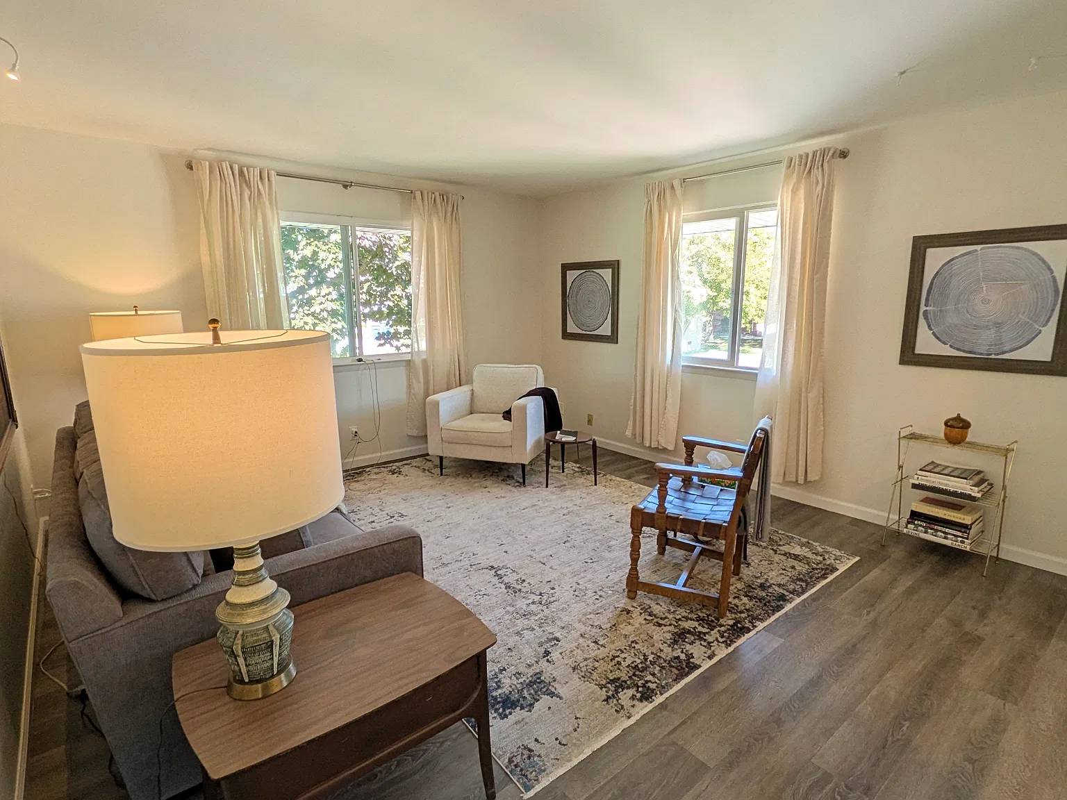 3 bed, 1200 sqft, $1,500 — Photo 3