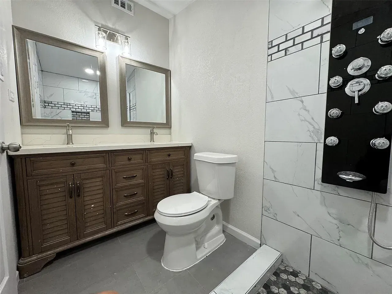 3 bed, 3.0 bath, 1499 sqft, $1,795 — Photo 4