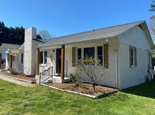 418 Powell Cir NE, Lenoir, NC 28645