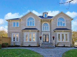 176 Tormina Blvd, Whitby, ON L1R 3R5