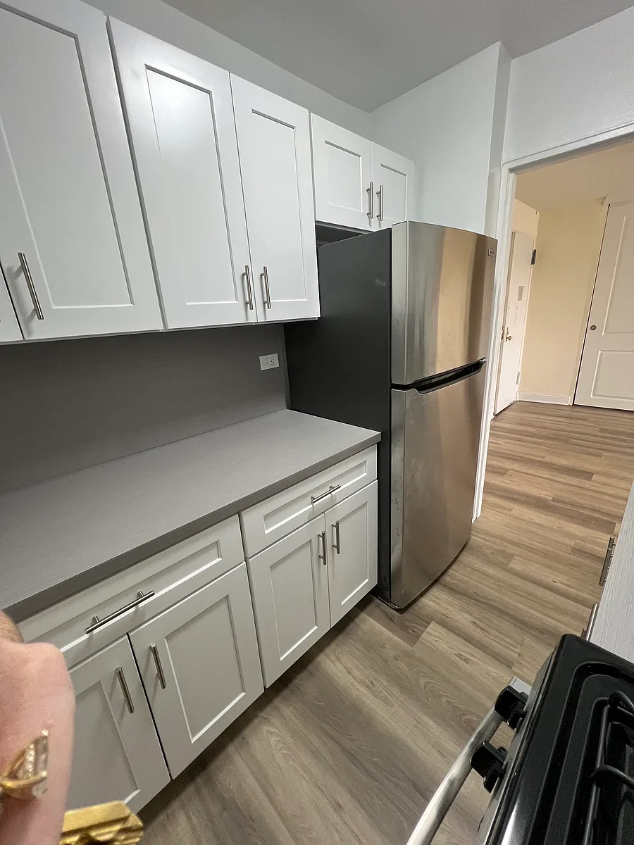 Building Photo - 8855 Bay Pkwy #8D