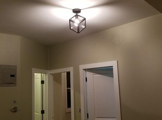641 E 222nd St APT 1R, Bronx, NY 10467