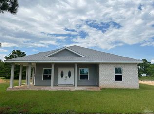 4608 Alberta Dr, Milton, FL 32583