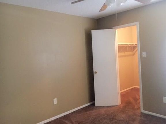 5th image of 701 Fairfax Dr