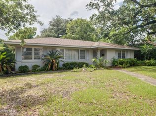 435 Forrest Ave, Biloxi, MS 39530