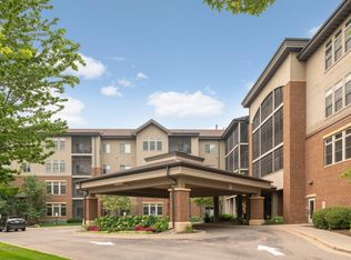 7100 Metro Blvd Unit 223, Edina, MN 55439