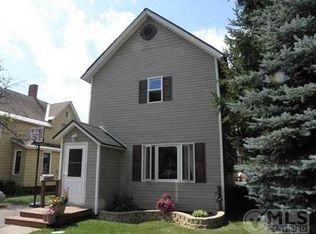 627 N 5th St, Ishpeming, MI 49849