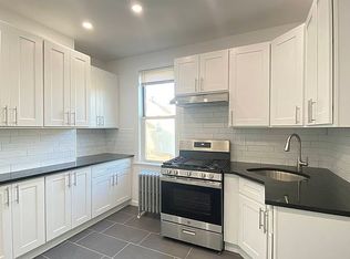 67-27 52nd Rd FLOOR 2, Maspeth, NY 11378